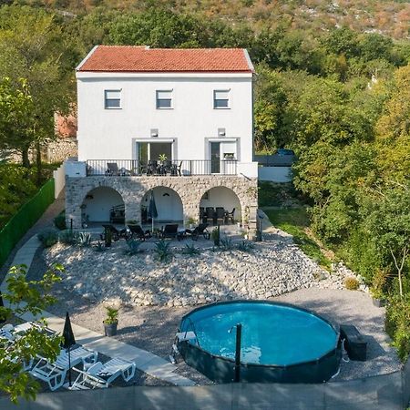 Holiday House Dino Брибир Экстерьер фото