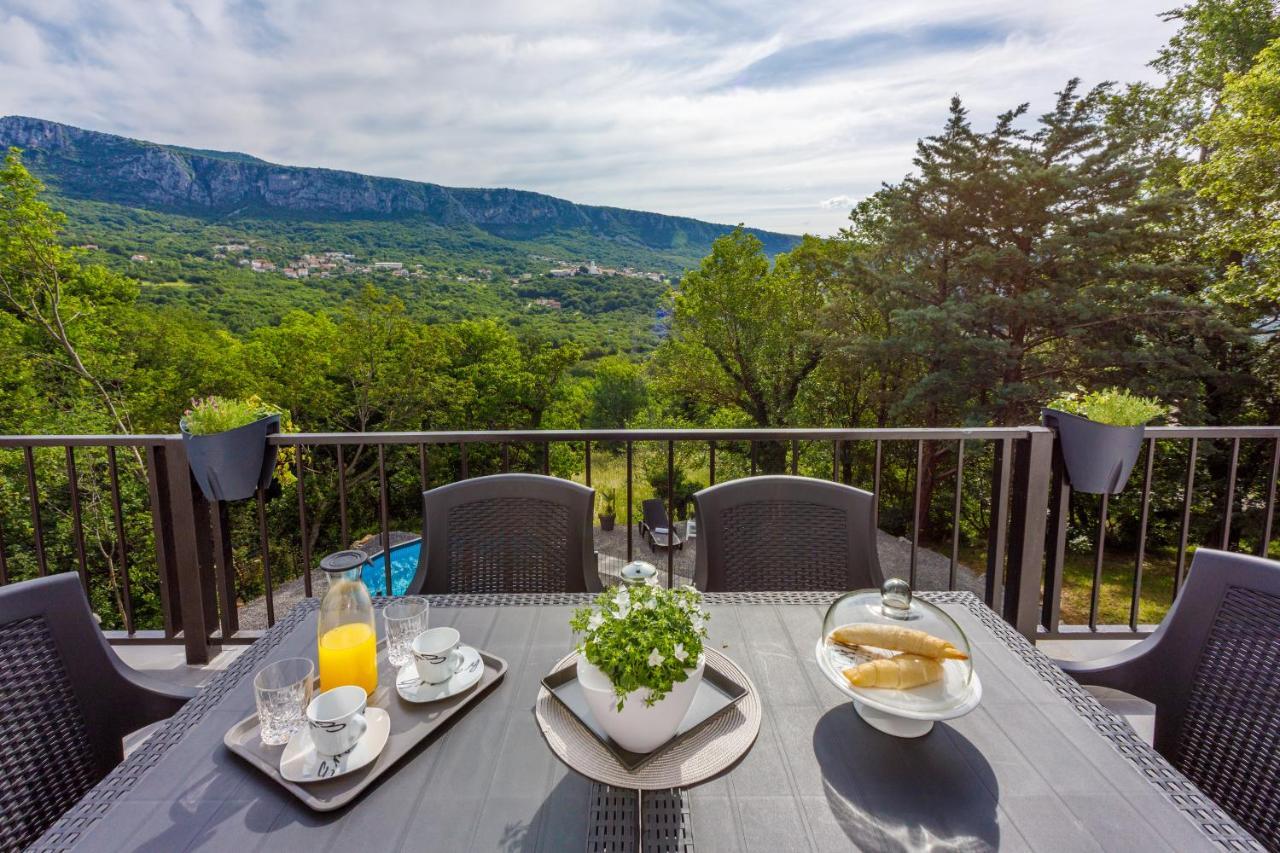 Holiday House Dino Брибир Экстерьер фото