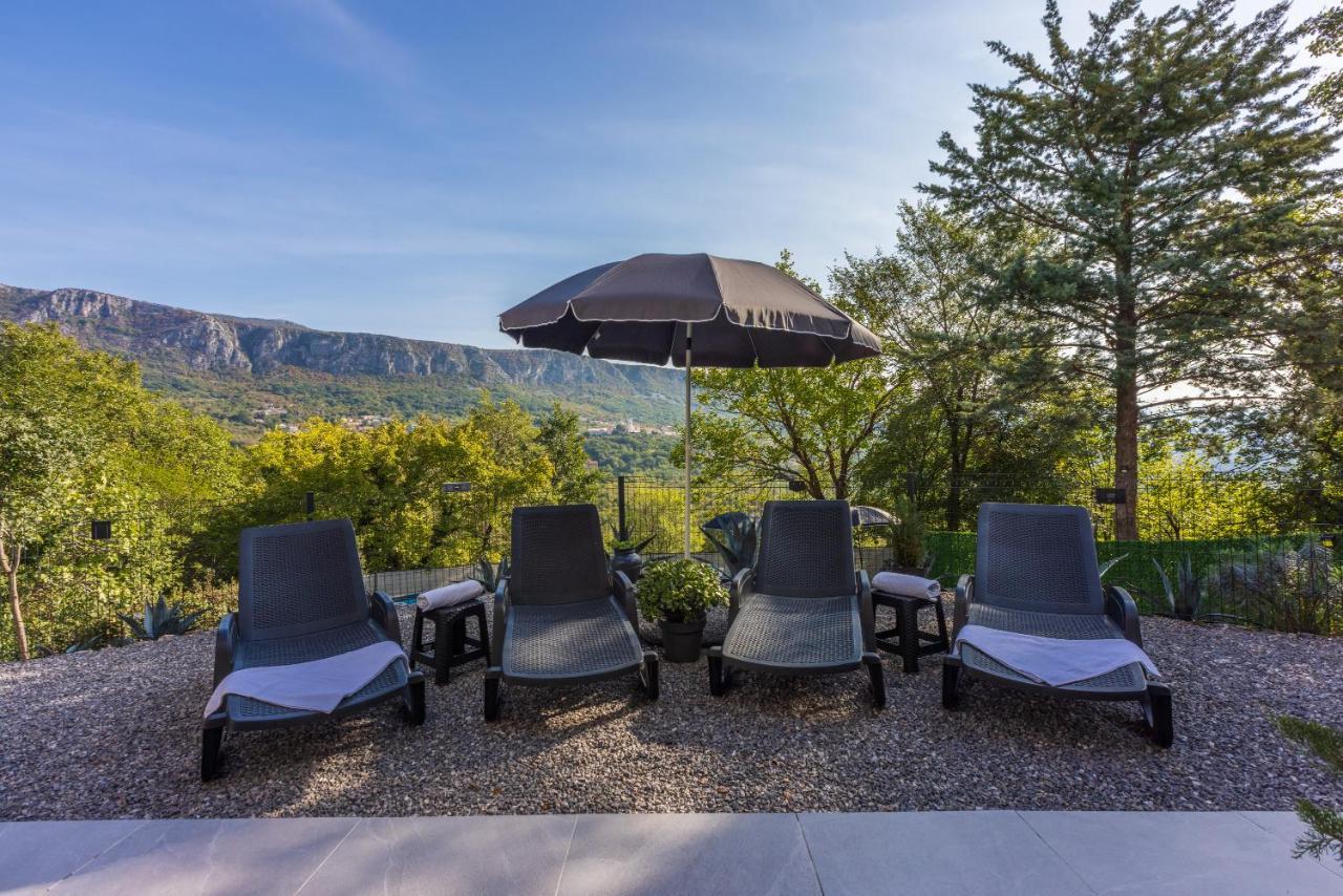 Holiday House Dino Брибир Экстерьер фото