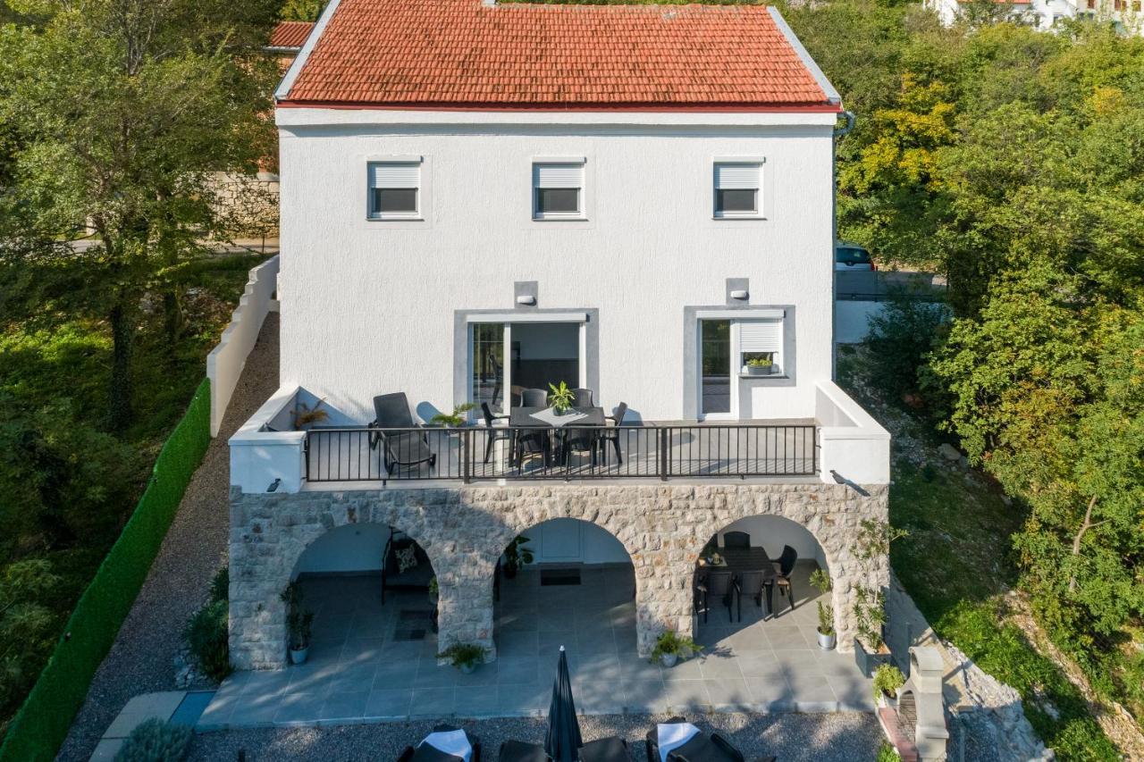 Holiday House Dino Брибир Экстерьер фото