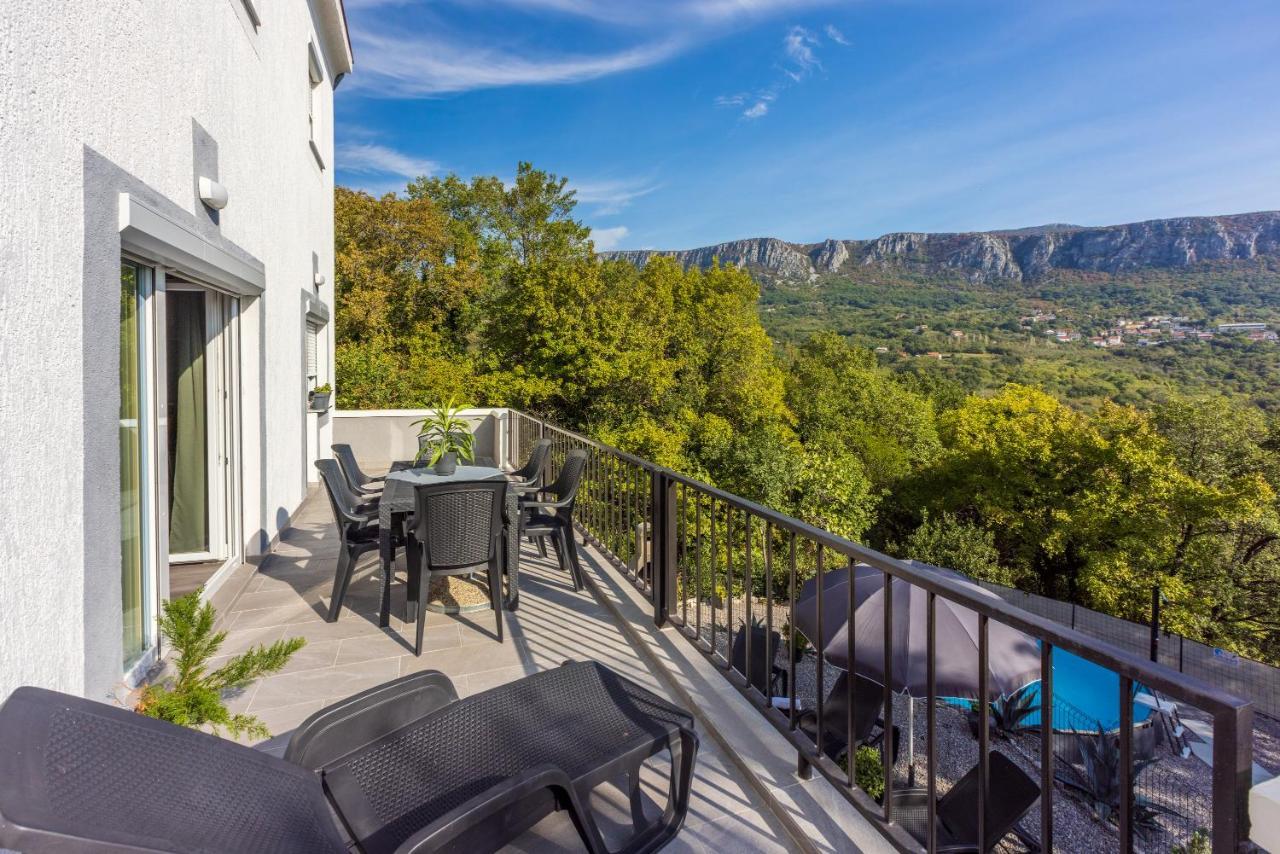 Holiday House Dino Брибир Экстерьер фото
