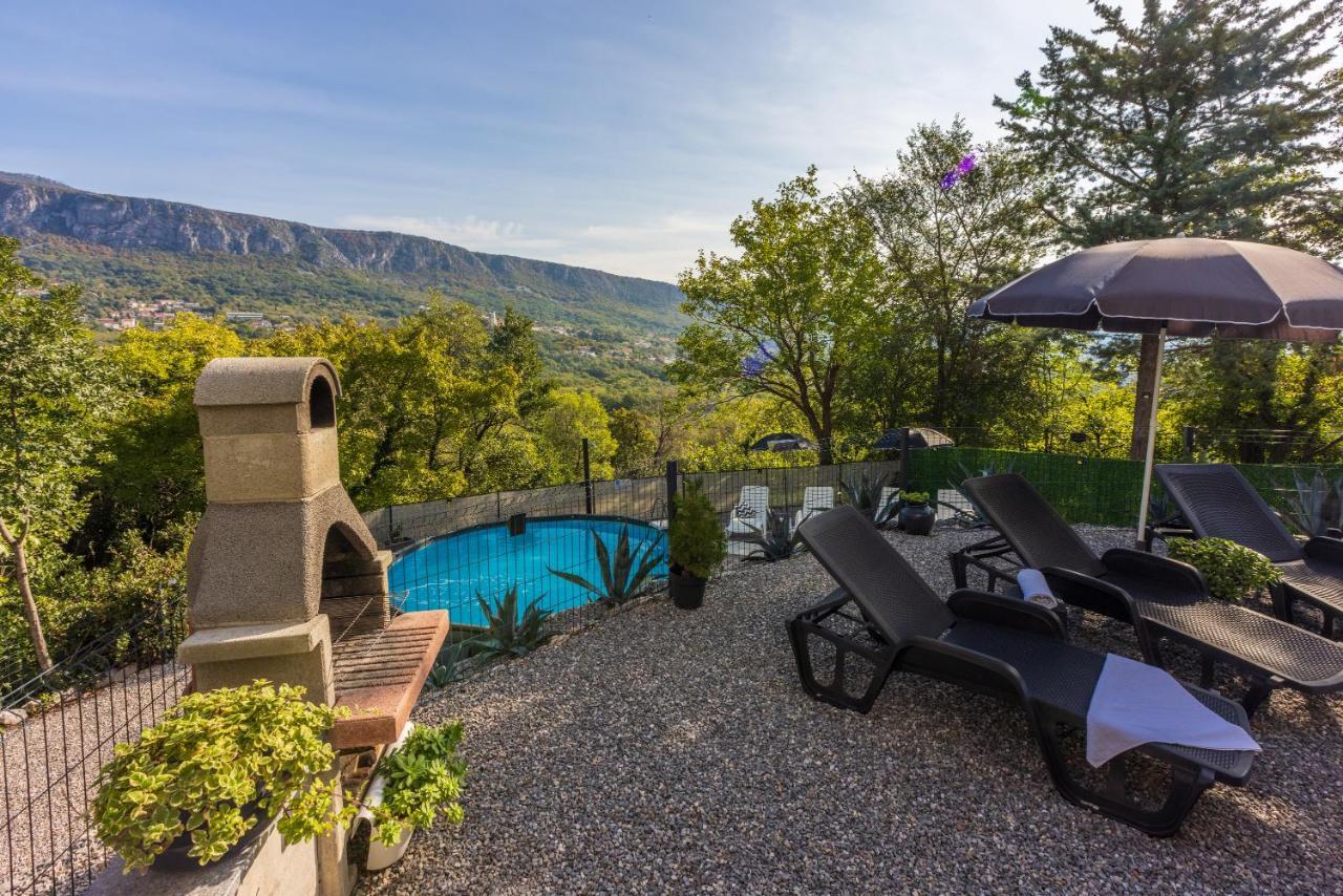 Holiday House Dino Брибир Экстерьер фото